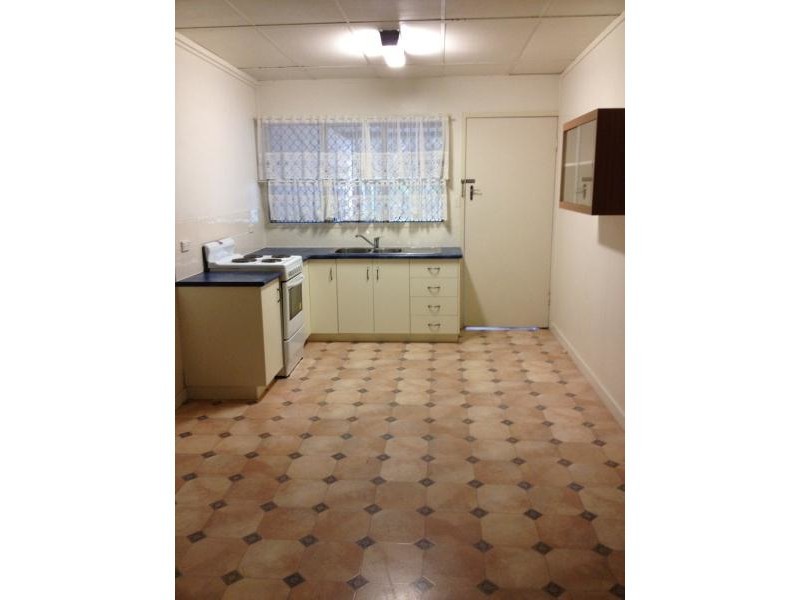 3/395 Perrier Avenue, Frenchville QLD 4701